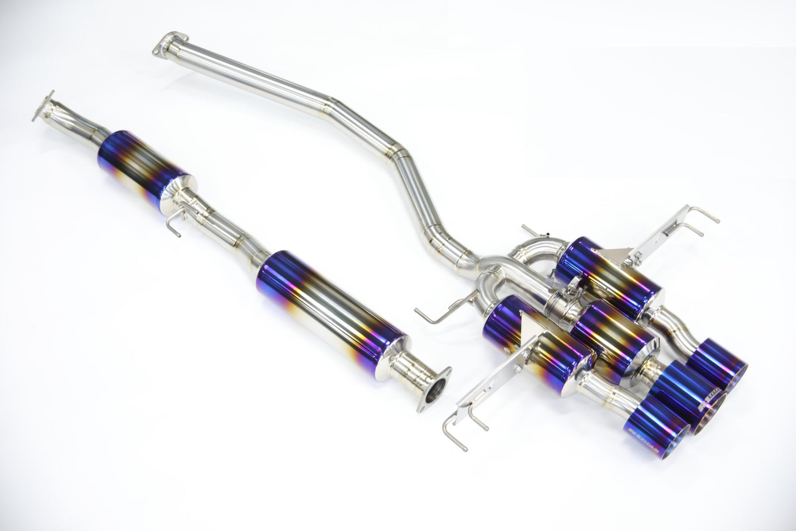 R1 TITAN EXTRA STTI GOLD RING WITH SCORCHED SUB SILENCER AND R1 TITAN LOGO FOR HONDA CIVIC TYPE R FL5 R1-TITAN-00055