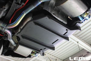 LEMS DRY CARBON REAR UNDER DIFFUSER DRY CARBON UNPAINTED FOR LEXUS IS F USE20 L517-1