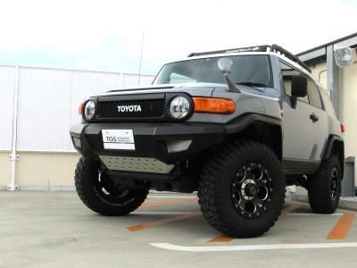 X-FANG MODIFIED FRONT BUMPER AIR DUCTS-STYLE FOR TOYOTA FJ CRUISE MFB601DC