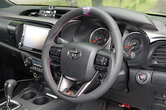 HKS REPLACEMENT STEERING WHEEL FOR TOYOTA LAND CRUISER 70 GDJ76W 1GD-FTV 51999-AT006