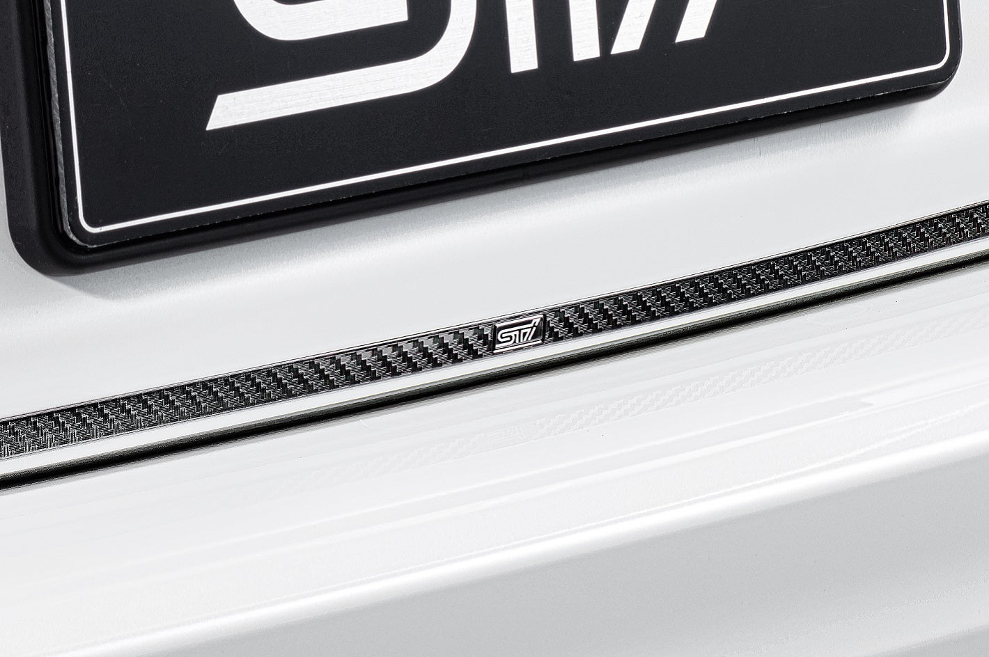 STI TAIL GATE GARNISH BLACK FOR SUBARU IMPREZA 5DOOR GU ST91042G2010