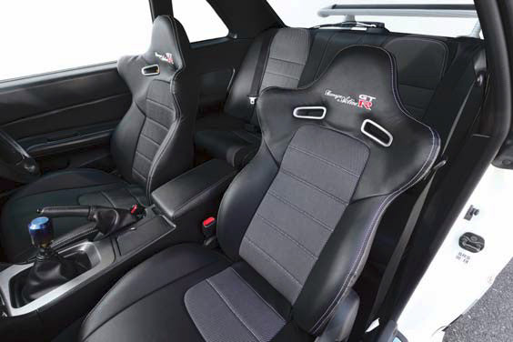 GARAGE ACTIVE ORIGINAL SEAT COVER BLACK WHITE FOR NISSAN SKYLINE GT-R BNR34 GARAGE-ACTIVE-00019