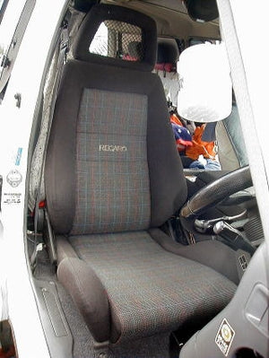 KAWAI WORKS T058R RIGHT SIDE SEAT RAIL FOR RECARO IS84 SR-3.4.5 FOR TOYOTA HIACE H100 SERIES KAWAI-WORKS-10477