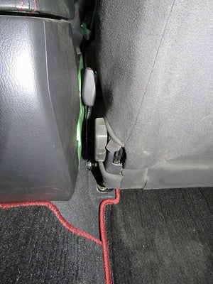 KAWAI WORKS MA047R RIGHT SIDE SEAT RAIL FOR RECARO A-8 FOR MAZDA AXELA BM ,BY  KAWAI-WORKS-43185