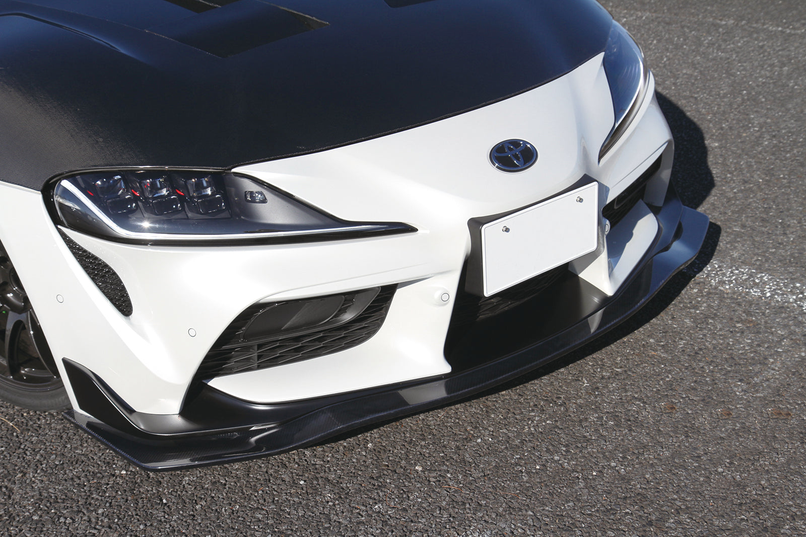 REVOLUTION FRONT SPOILER WET CARBON FOR TOYOTA SUPRA A90 A90-FS-CFRP
