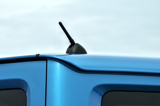 HERITAGE SHORT ANTENNA FOR SUZUKI JIMNY JB64 JB74 HERITAGE-00001 - Black Hawk Japan