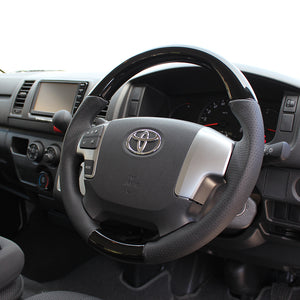 REAL ORIGINAL SERIES GUN GRIP SMALL DIAMETER ROUND SHAPE PIANO BLACK BLACK EURO STITCH STEERING WHEEL FOR TOYOTA REGIUS ACE 200 : 4 TYPE OR KOUKI  H214-PBW-BK