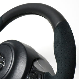 REAL ORIGINAL SERIES D SHAPE BLACK LEATHER & BLACK ULTRA SUEDE BLACK EURO STITCH STEERING WHEEL FOR TOYOTA MARK X GRMN 130  GR-ALC-BK