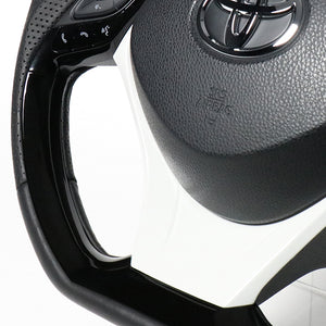 REAL ORIGINAL SERIES SET PLATE TYPE + UNDER PAD SET BLACK CARBON PLATE STEERING + WHITE UNDER PAD BLACK EURO STITCH STEERING WHEEL FOR TOYOTA C-HR 10 50  X10N-BKC-PBP-WHP
