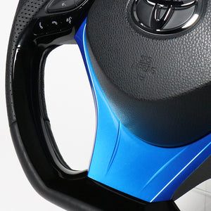 REAL ORIGINAL SERIES SET PLATE TYPE + UNDER PAD SET PIANO BLACK PLATE STEERING + PEARL BLUE UNDER PAD BLACK EURO STITCH STEERING WHEEL FOR TOYOTA C-HR 10 50  X10N-PBP-PBP-BLP