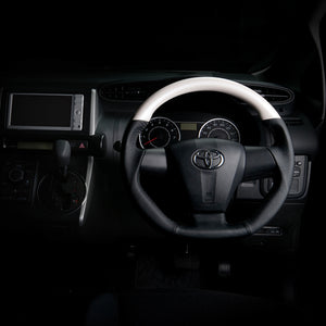 REAL ORIGINAL SERIES D SHAPE PEARL WHITE SILVER STITCH STEERING WHEEL FOR TOYOTA VOXY 70 : KOUKI 3 SPOKE TYPE E20-WHW-SL