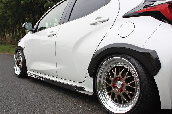 GARAGE VARY OVER FENDER URETHANE FOR TOYOTA YARIS 34-1005 - Black Hawk Japan