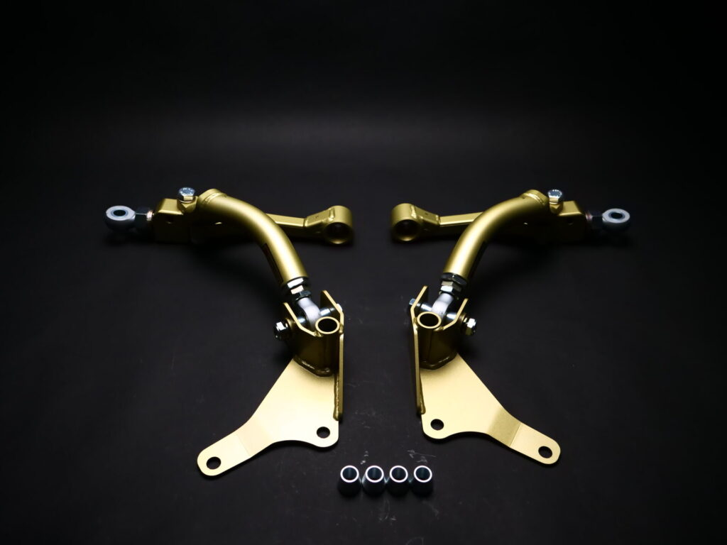 IKEYA FORMULA ROLL CENTER ADJUSTER PILLOW LOWER ARM KIT FOR TOYOTA MARK II VEROSSA #X110 IFAF08002
