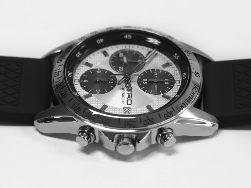 URWERK UR-210Y Black Hawk Watch Hands-On | aBlogtoWatch