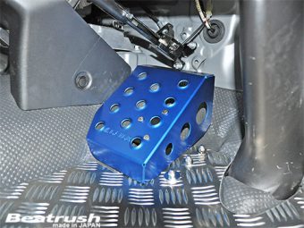 LAILE BEATRUSH DRIVER'S FOOTREST BLACK For TOYOTA HIACE VAN TRH200V S41800DRK