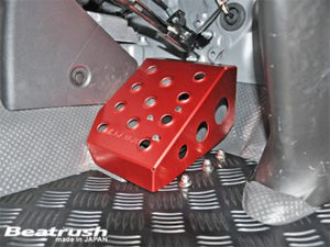 LAILE BEATRUSH DRIVER'S FOOTREST RED For TOYOTA HIACE VAN TRH200V S41800DRR