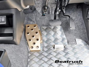 LAILE BEATRUSH DRIVER'S FOOTREST RED For SUZUKI ALTO HA36S S48502DRR