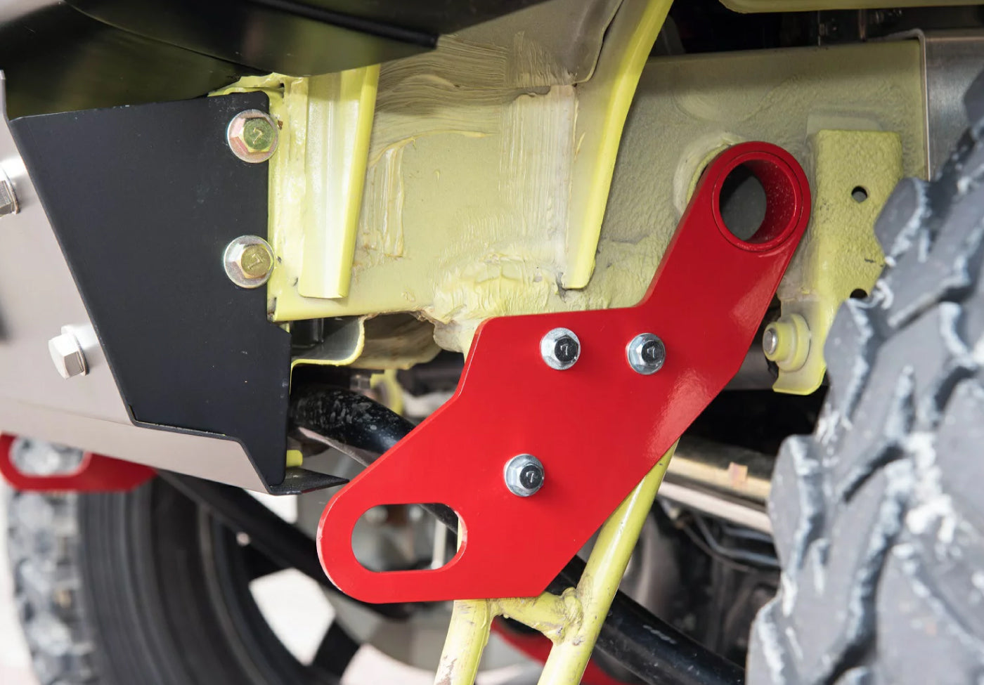 HIGH BRIDGE FIRST FRONT TOW HOOK RED LEFT FOR SUZUKI JIMNY JB64 JB74 HIGH-BRIDGE-FIRST-00002