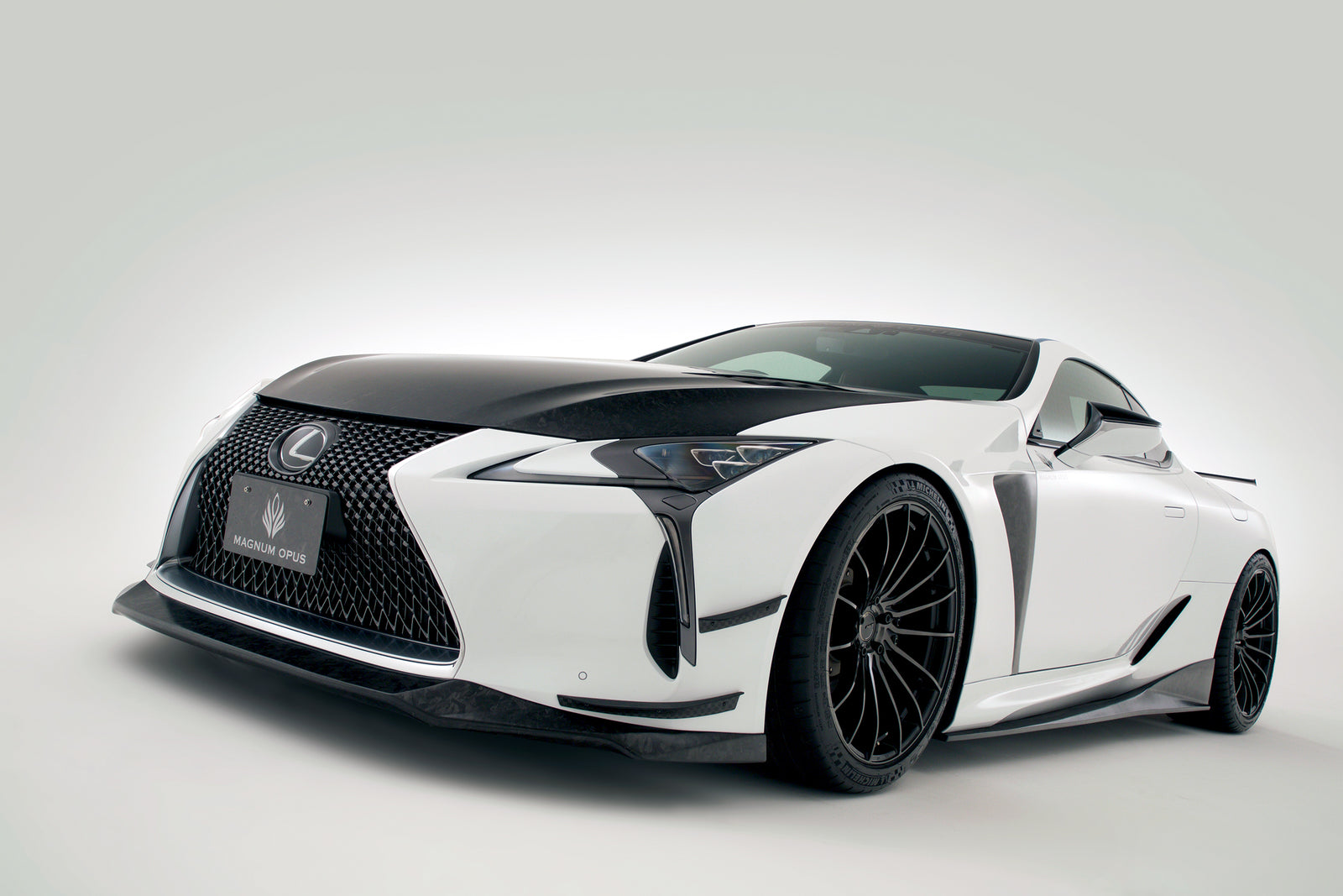 VARIS MAGNUM OPUS FRONT FENDER CARBON FOR LEXUS LC USC10 VALE-011C